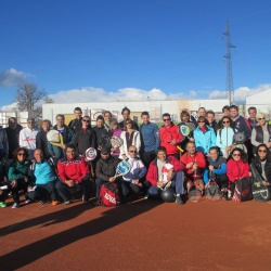 JORNADA DE TENIS Y PADDLE PARA PADRES